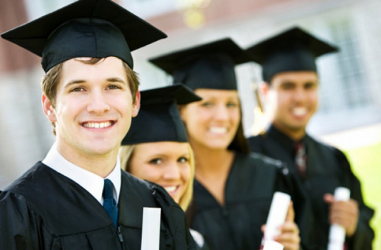 Высшее образование в США и Великобритании: что выбрать, колледж или университет?
