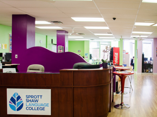 Sprott Shaw Language College английский