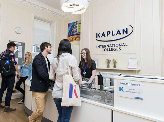 Kaplan International Pathways английский