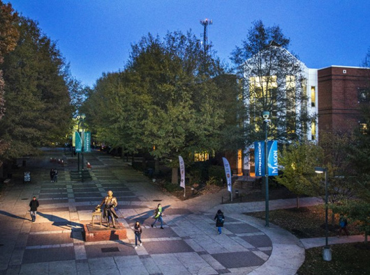 George Mason University английский