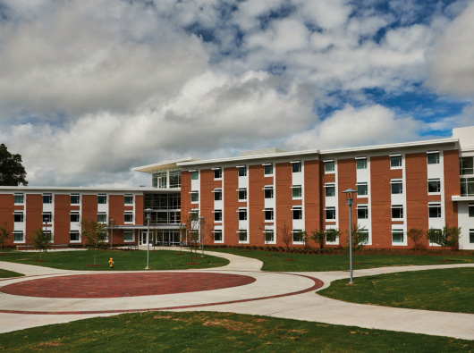 Auburn University at Montgomery английский