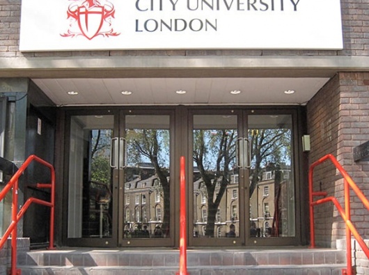 City, University of London английский